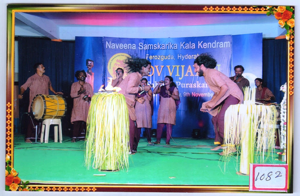OV-Vijayan-Sahitya-Puraskaram-2014-16